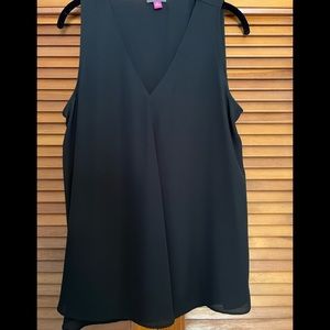 Vince Camuto Black V-neck Top